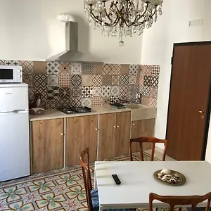Trapani Apartments Apartamento